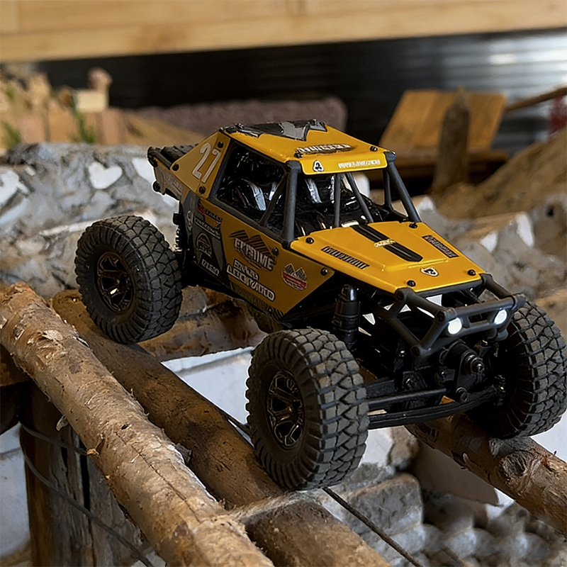 UDIRC UCX2405PRO 1/24 4WD Mini - Rc Hobby Grade Car avaliação e preço